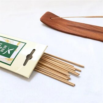 Herb &amp; Earth matcha wierook